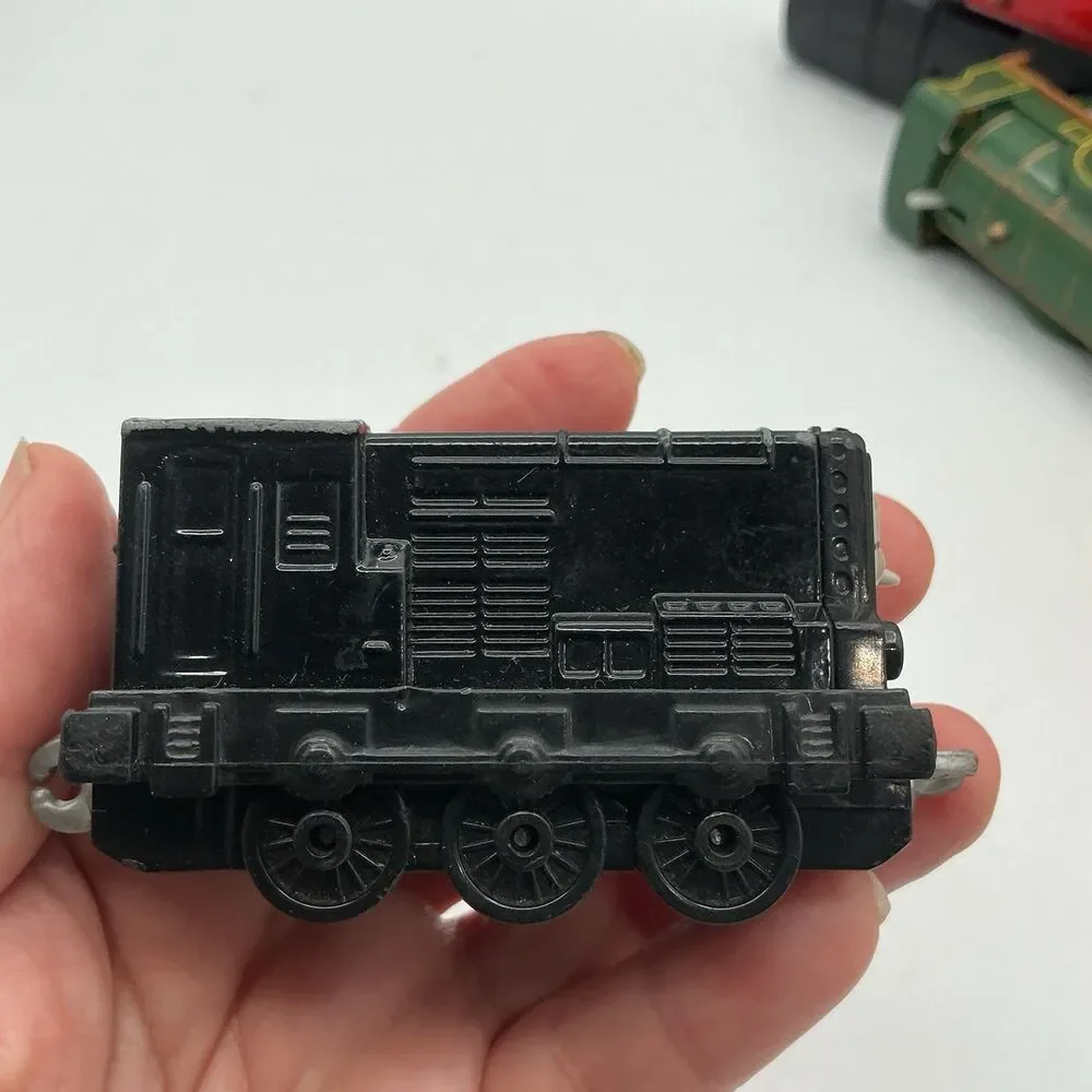 2016 Thomas Friends Adventures Pirate Diesel Talking Diecast Metal Train Engine
